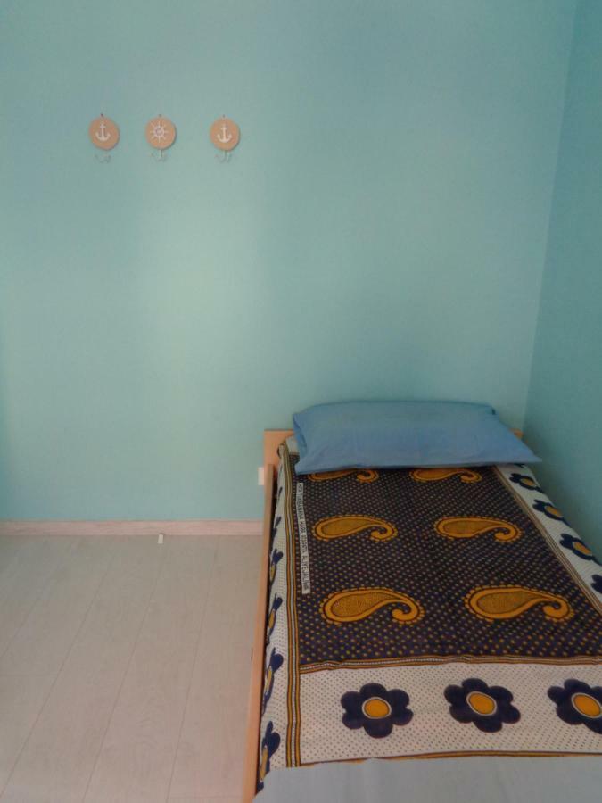 La Casa Di Nina Apartment Quercianella Bagian luar foto